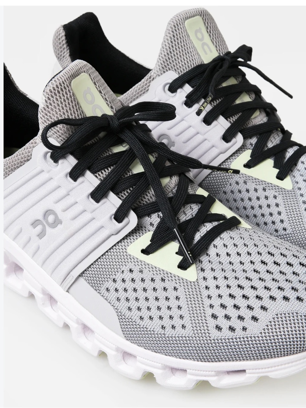 On Running  Cloudswift  women size 9 lace Up Running Shoes - Gray, Black